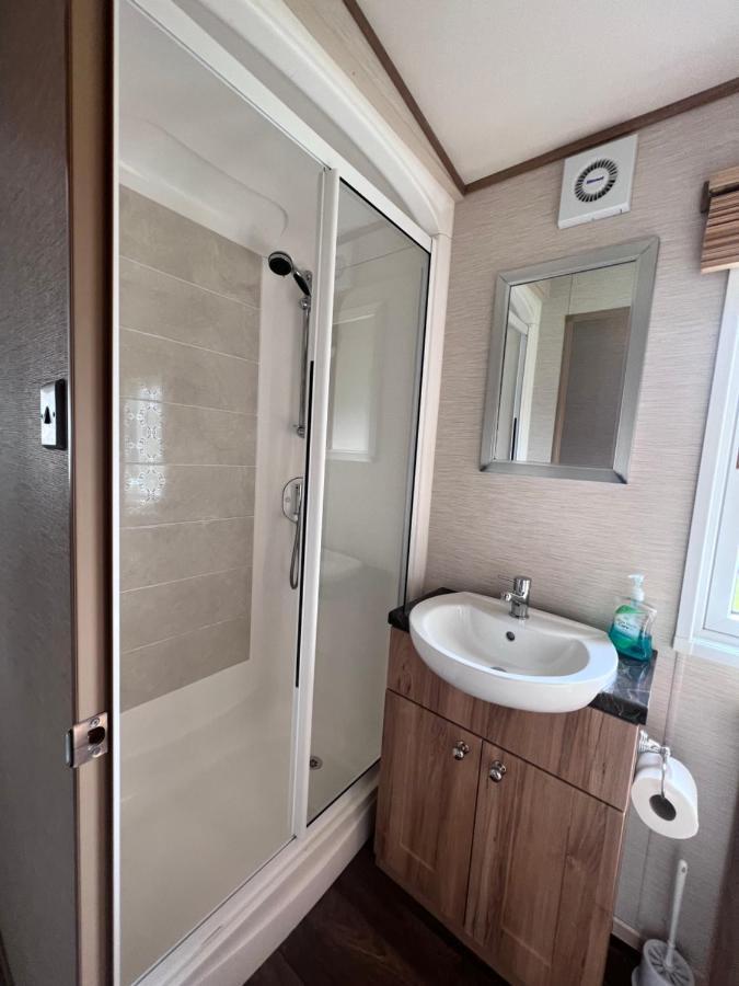 Norfolk Caravan Staycation Pet Friendly Belton with Browston 外观 照片