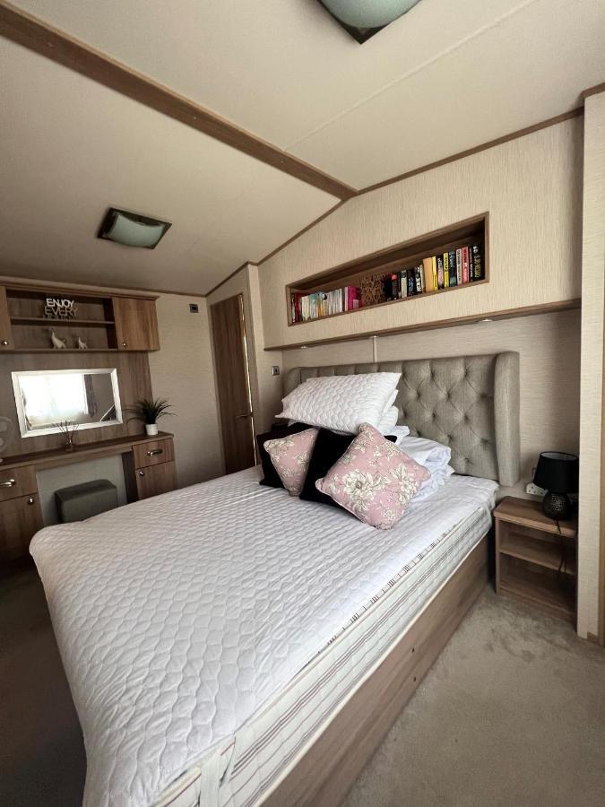 Norfolk Caravan Staycation Pet Friendly Belton with Browston 外观 照片