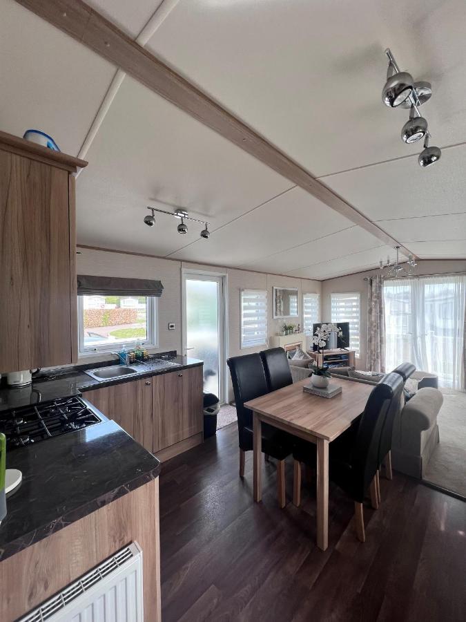 Norfolk Caravan Staycation Pet Friendly Belton with Browston 外观 照片