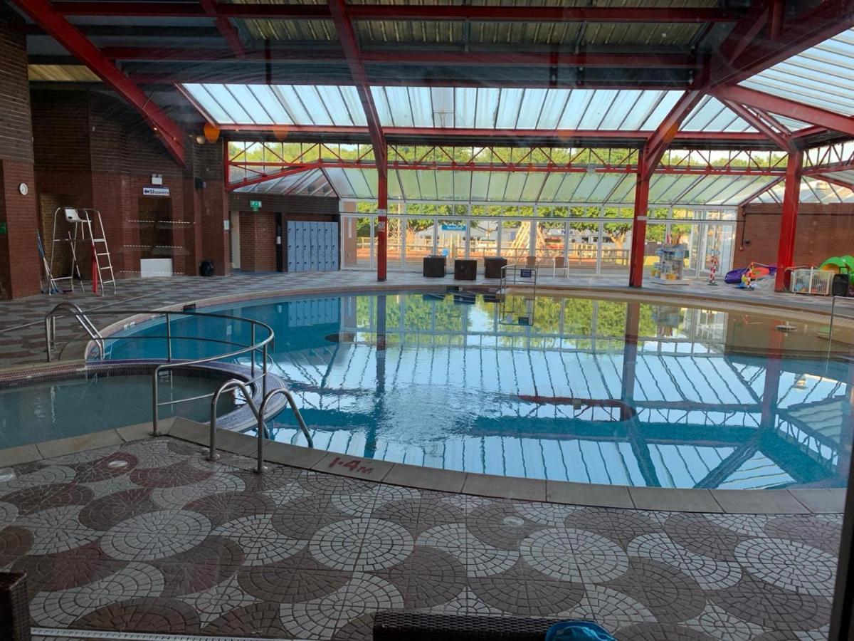 Norfolk Caravan Staycation Pet Friendly Belton with Browston 外观 照片
